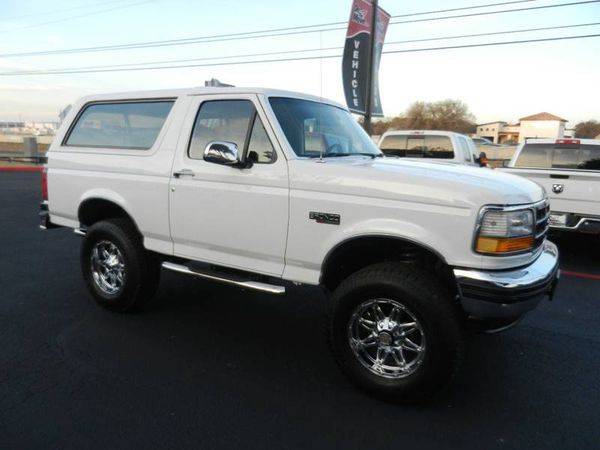 1993 Ford Bronco XLT 2dr 4WD SUV for sale in Boerne, TX – photo 9