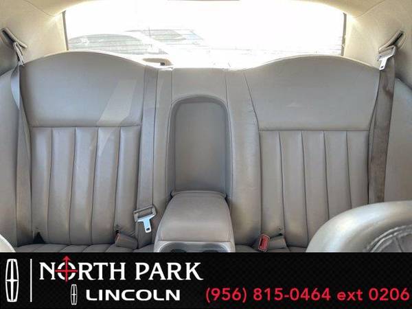 2003 Lincoln Town Car Executive - sedan - - by dealer for sale in San Antonio, TX – photo 20