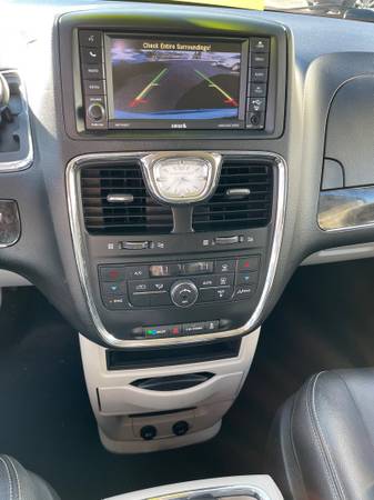 2014 Chrysler Town Country Touring - - by dealer for sale in Madison, WI – photo 14