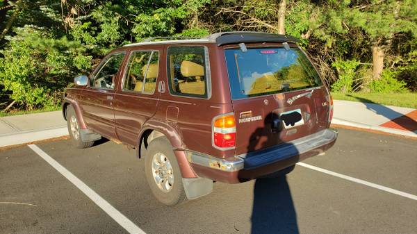1999 Nissan Pathfinder LE for sale in Coventry, CT – photo 6