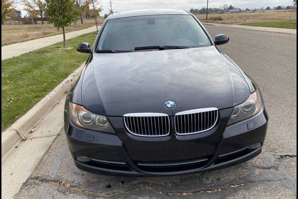 2006 BMW 330xi - All Wheel Drive! - cars & trucks - by owner -... for sale in Erie, CO – photo 2