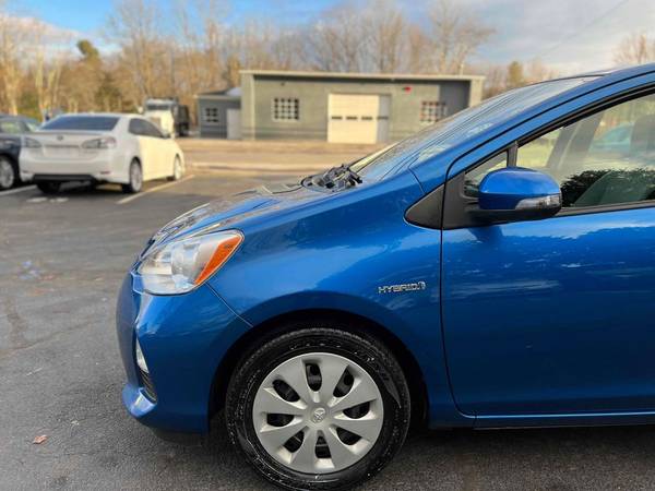 2014 Toyota Prius c One 50mpg 129000 miles bluetooth cd - cars & for sale in Walpole, RI – photo 2