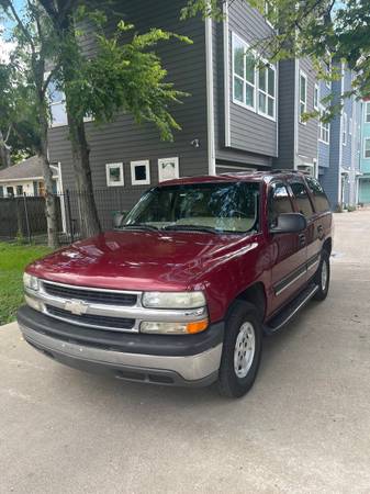 Nice 2004 Chevy Tahoe Clean Title Runs Great Cold AC for sale in Houston, TX