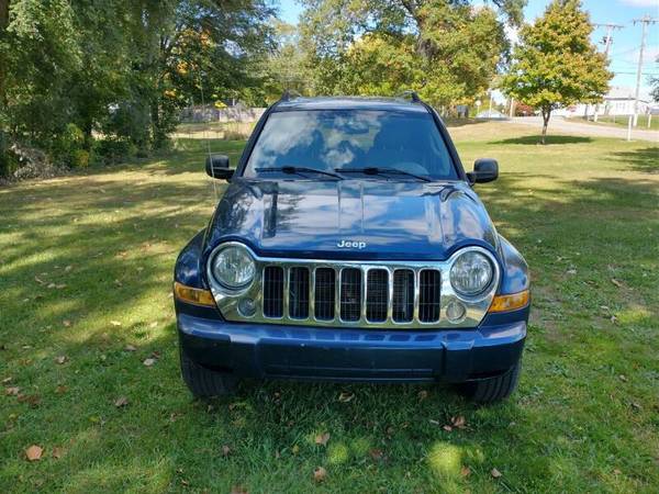 2005 Jeep Liberty Limited 4X4 (ONLY 107K Miles! for sale in Warsaw, IN – photo 8