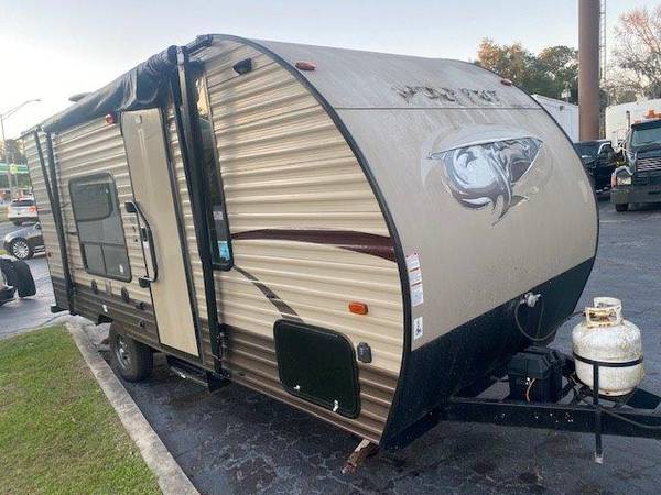 2017 Forest River Wolf PUP 16fq Bumper Puller - - by for sale in Ocala, FL – photo 6