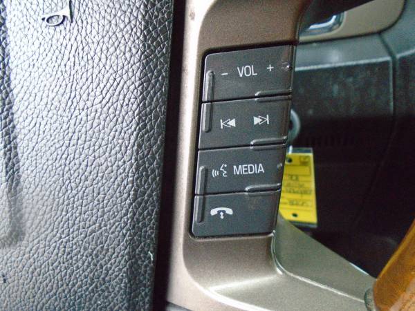 2011 LINCOLN NAVIGATOR L LEATHER , 3RD ROW - cars & for sale in Oklahoma City, OK – photo 10