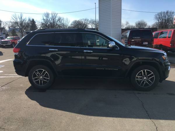 ★★★ 2017 Jeep Grand Cherokee Limited ★★★ for sale in Grand Forks, ND – photo 5