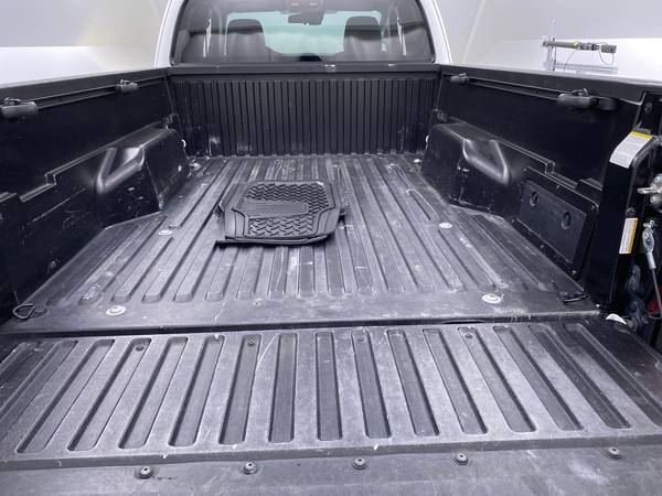 2019 Toyota Tacoma Access Cab SR Pickup 4D 6 ft pickup White -... for sale in Wayzata, MN – photo 22