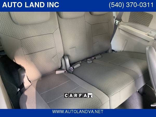 2009 CHRYSLER TOWN & COUNTRY LX Weekend Sale Price for sale in Fredericksburg, VA – photo 19