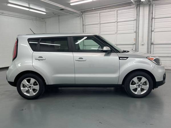 2019 Kia Soul Base - - by for sale in PUYALLUP, WA – photo 2