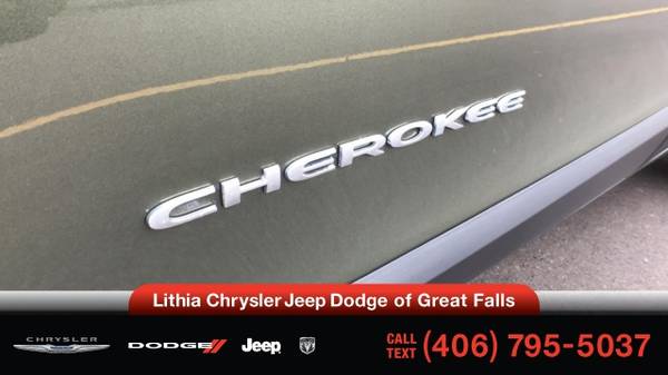 2019 Jeep Cherokee Latitude 4x4 - - by dealer for sale in Great Falls, MT – photo 12