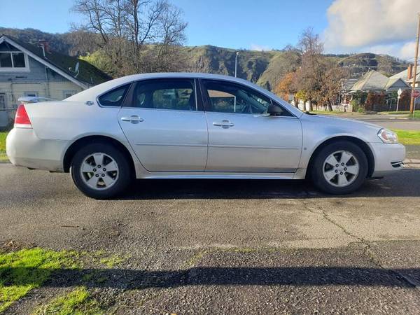 2009 Chevrolet Impala (Clean Title - Auto) - - by for sale in Roseburg, OR – photo 6