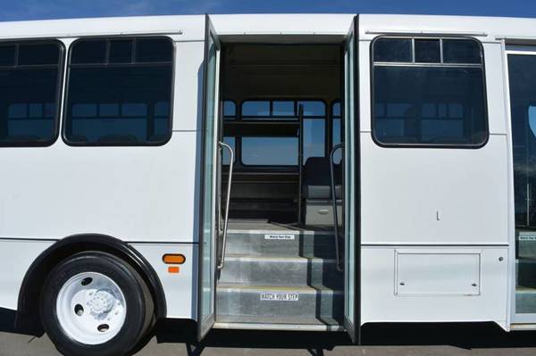2016 Freightliner Champion CTS FE 20 Passenger Shuttle Bus for sale in Cedar Rapids, IA – photo 14