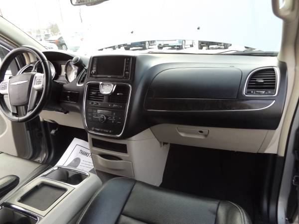 2014 CHRYSLER TOWN N COUNTRY TOURING EDITION - - by for sale in Lima, OH – photo 9