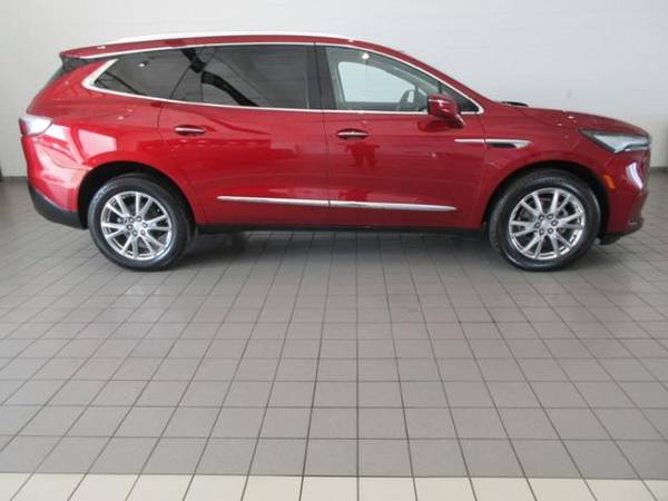 2022 BUICK ENCLAVE - - by dealer - vehicle automotive for sale in Green Bay, WI – photo 8