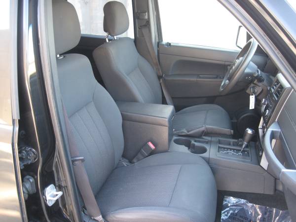 *$995 Down *$329 Per Month on this 2011 JEEP LIBERTY SPORT 4X4! for sale in Modesto, CA – photo 14