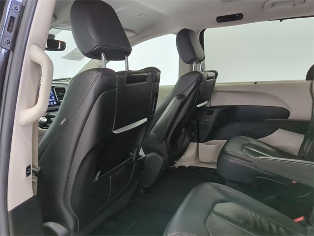 2020 Chrysler Pacifica Touring-L Plus for sale in Coraopolis, PA – photo 21