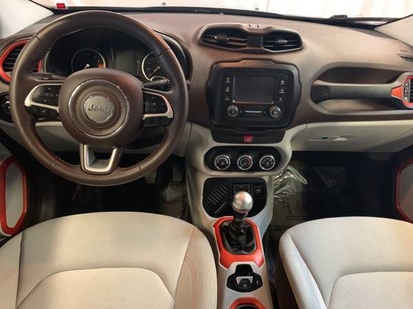 2016 Jeep Renegade Latitude SUV for sale in Tigard, OR – photo 14