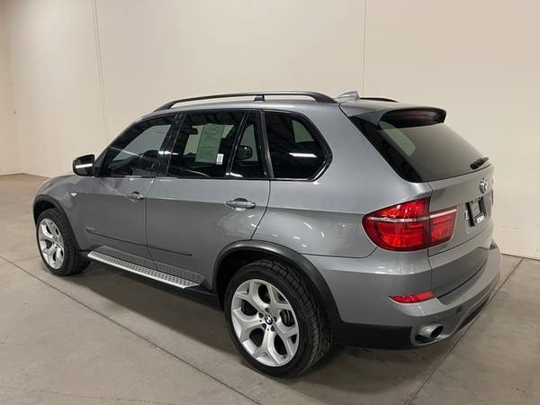 2011 BMW X5 XDrive35i - - by dealer - vehicle for sale in Grand Rapids, MI – photo 5