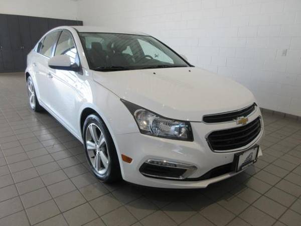 2015 CHEVROLET CRUZE PRICED BELOW KBB PRICE 10, 795 OUR PRICE - cars for sale in Green Bay, WI