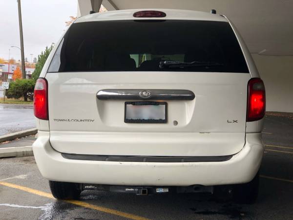 2004 Chrysler Town & Country LX Minivan for sale in Pullman, WA – photo 8