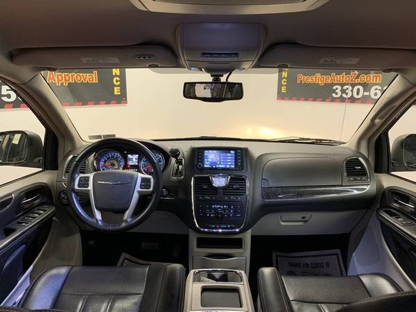 *2015* *Chrysler* *Town Country* *Touring-L* -* 100% Approvals!* for sale in Tallmadge, MI – photo 20