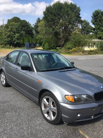 2004’Bmw 330Xi Sedán very clean for sale in Glyndon, MD