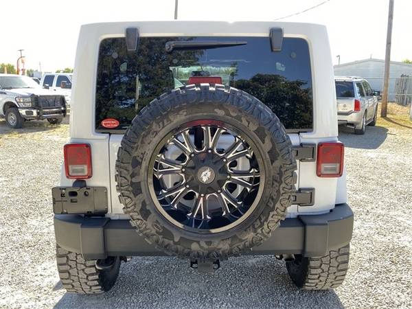 2014 Jeep Wrangler Unlimited Rubicon **Chillicothe Truck Southern... for sale in Chillicothe, OH – photo 6