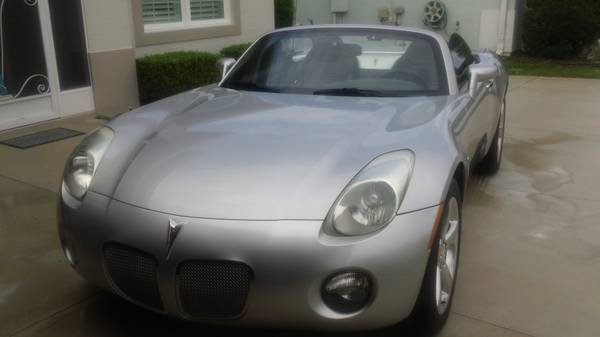 2007 Pontiac Solstice convertible WITH GPS/BLUETOOTH/BACKUP CAMERA for sale in Tavares, FL – photo 8