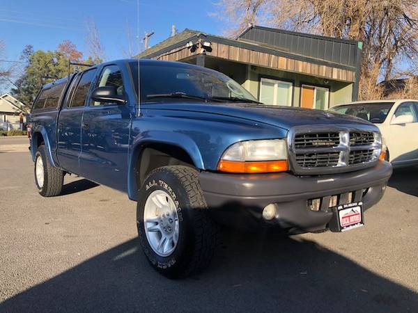 2004 Dodge Dakota Crew Cab 3.7L V6 4x4 Canopy 2 owner Drives Great -... for sale in Bend, OR – photo 3