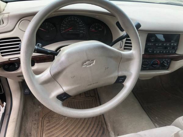 2001 Chevrolet Impala Base for sale in Eastpointe, MI – photo 6