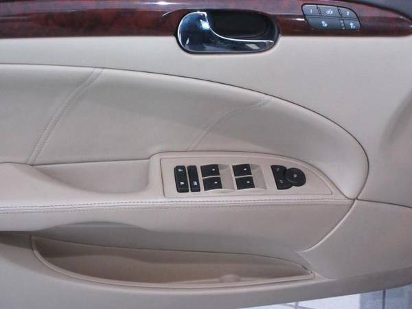 2009 BUICK LUCERNE - - by dealer - vehicle automotive for sale in Green Bay, WI – photo 23