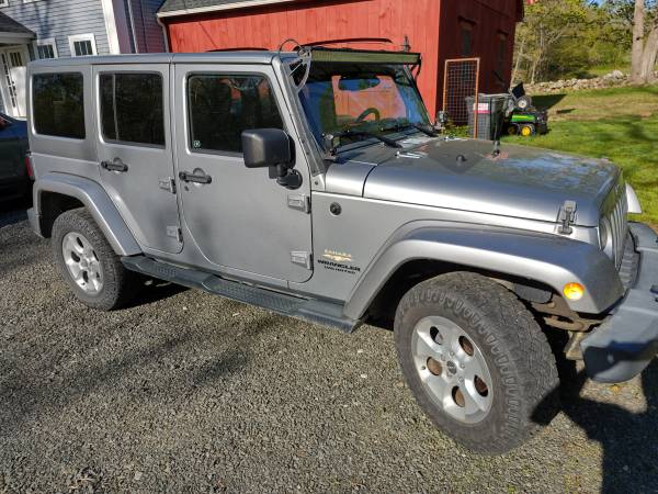2014 Jeep Unlimited Sahara 6 Spd Manual for sale in East Haddam, CT – photo 3