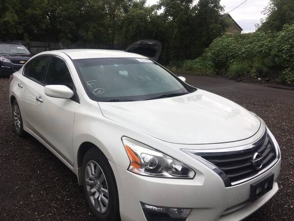 2013 Nissan Altima 4dr Sdn I4 2.5 S for sale in St. Paul Park, MN – photo 2