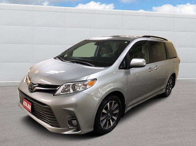 2019 Toyota Sienna XLE for sale in Hermantown, MN