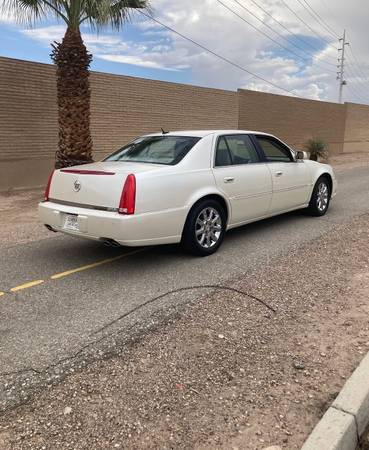 2008 Cadillac DTS for sale in Henderson, NV – photo 2