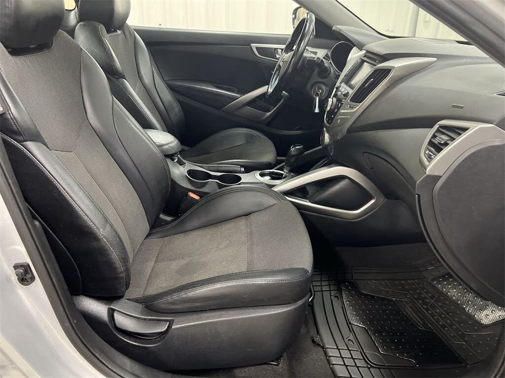 2015 Hyundai Veloster FWD for sale in Paris , KY – photo 9