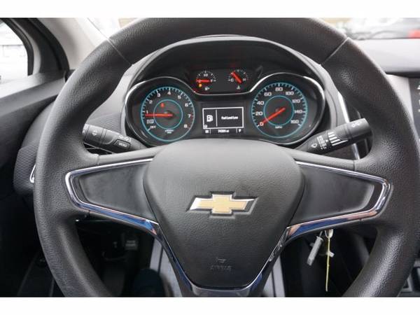 2018 Chevrolet Chevy Cruze LS - - by dealer - vehicle for sale in Brownsville, TN – photo 18