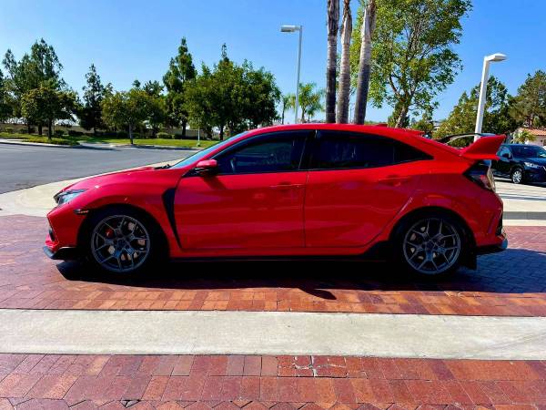 2017 HONDA CIVIC TYPE R SEDAN FULLY LOADED, BLOW OFF VALVE - cars & for sale in San Diego, CA – photo 3