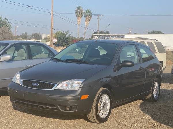 2005 Ford Focus ZX3 Hatchback * 70,000 Miles * Clean Title * New... for sale in Modesto, CA – photo 2