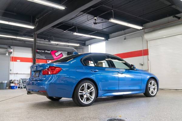 2013 BMW 3 Series - Financing Available! PRICED TO SELL TODAY!! for sale in Waltham, MA – photo 11
