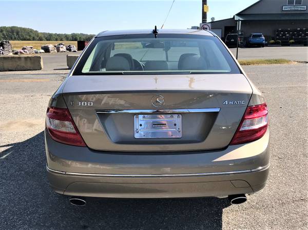2011 Mercedes-Benz C-Class C300 4Matic Luxury Sedan *Gold* Low MILES for sale in Monroe, NY – photo 5