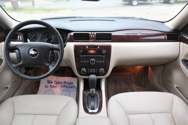 2011 Chevrolet Impala LT / Low miles for sale in Omaha, NE – photo 14
