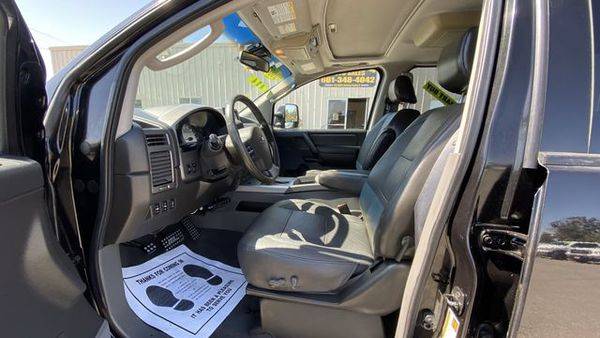 2007 Nissan Titan Crew Cab LE Pickup 4D 5 1/2 ft for sale in Bakersfield, CA – photo 12