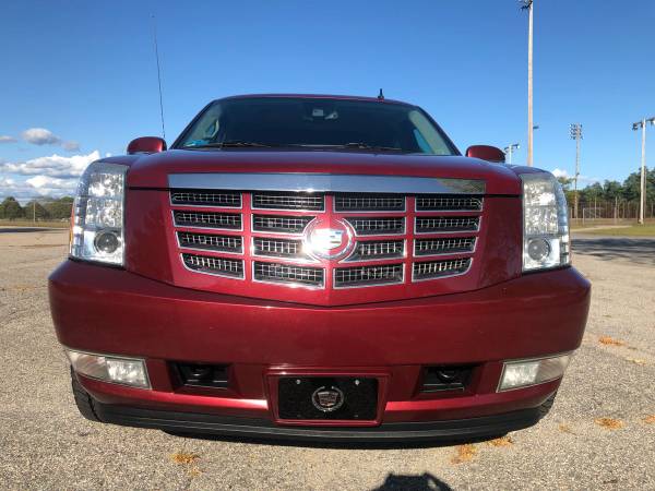 2009 CADILLAC ESCALADE EXT 4x4 for sale in Naujaat, RI – photo 2