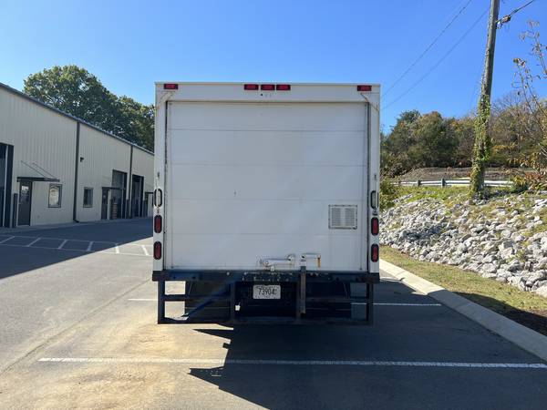 2014 Isuzu NPR Box Truck for sale in Nashville, TN – photo 3