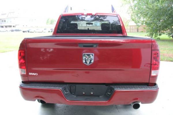 Dodge Ram 1500 ST Crew Cab - In House Finance - PickUp Truck / Trucks for sale in Houston, TX – photo 4