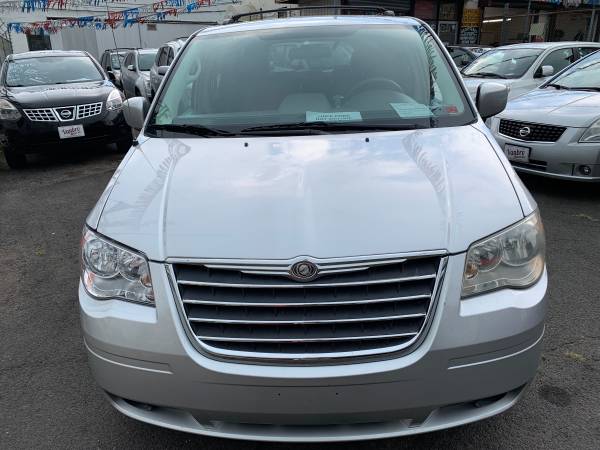2008 Chrysler Town and Country Touring for sale in STATEN ISLAND, NY – photo 7