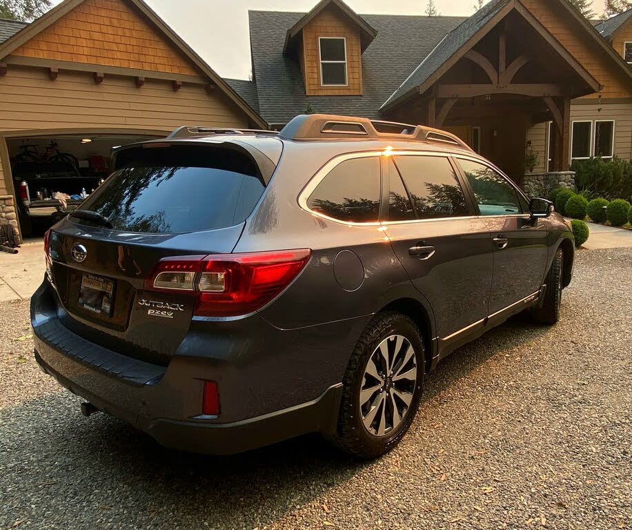2015 Subaru Outback 2.5i Limited for sale in Battle Ground, WA – photo 3