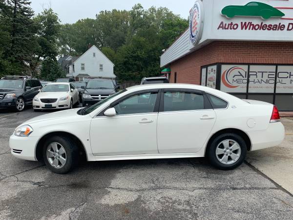 2009 Chevy Impala LT (Drives Perfect) for sale in Toledo, OH – photo 7